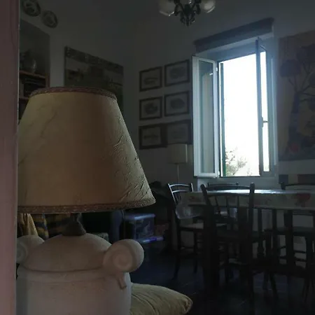 Arazzo Sul Mare Apartment *